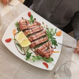Damare Restaurant Nourriture