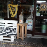 Mawi Pub À l'intérieur