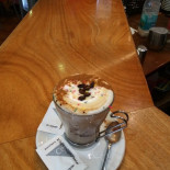 Isterika Caffe Nourriture
