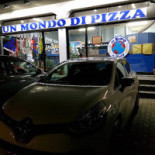 Un Mondo Di Pizza Extérieur