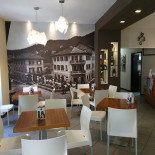 Simoni À l'intérieur