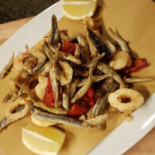 Le Lanterne Di Pigra Pizzeria food