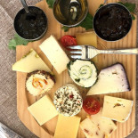 Le Lanterne Di Pigra Pizzeria food