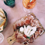 Le Lanterne Di Pigra Pizzeria inside