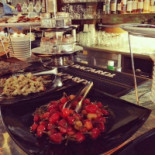 Madeira Cafe food