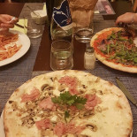 Le Cinque Torri Comida