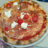Costantin Nourriture