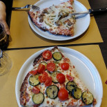 Karma Pizza Al Trancio food