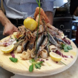 Al Vulcano food