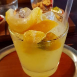 Fresco Cocktail Shop Dentro