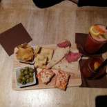 049 Food