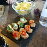 Rian Cafe