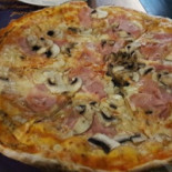 Original Pizza Vespucci Nourriture