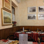 La Pergola inside