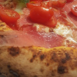 Pizzeria Paleni food