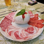 La Sorgente Comida