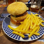 Lowengrube Comida