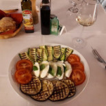 Share Cafe food