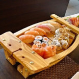 Sushi Lin 3 food