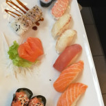 Sushi Lin 3 food