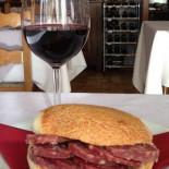 Mangiuma Nourriture