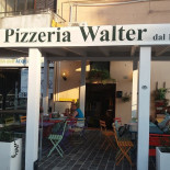 Da Walter outside