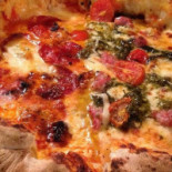 Pizza D'oro food