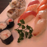 Sakura Nourriture
