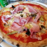Birra Farina food