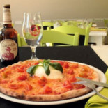 Sfarinando Pizzeria Comida