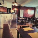 Pizzeria Il Faro inside