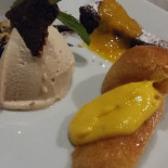 Nosh Nourriture