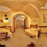 Il Baffo inside