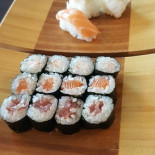 Ryo Sushi food