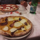 Vecchio Fiume Comida