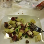 Vecchio Fiume Comida
