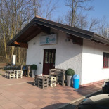 Se Mi Vuoi Cafe outside