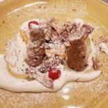 Lostricheria Comida