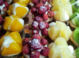 Pasticceria E Gelateria Sorelle Pino food