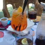 L Approdo food
