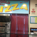 L' Angolo Della Pizza À l'intérieur