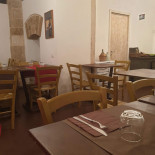 Camera A Sud food