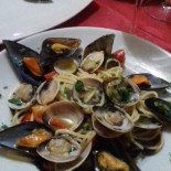 Castello Marieth Comida