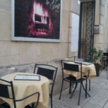 Pepe Beer Grill Dentro