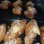 Bread Coffee Dentro