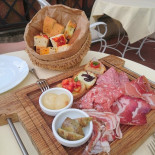 Taverna Squarcialupi Comida