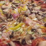 Dali Pizzeria food