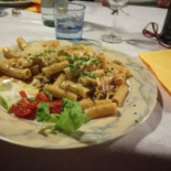 Albergo Pizzeria Posta Comida