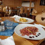 Utia De Bioch food