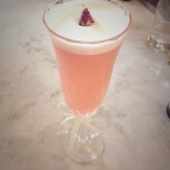 Apotheke Cocktail Comida